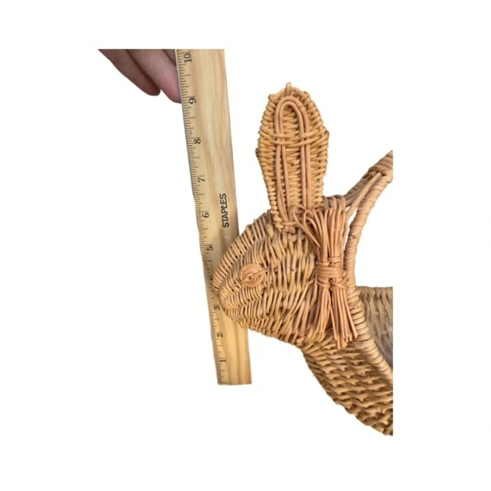 Late 20th Century Vintage Wicker Rabbit Bunny Basket